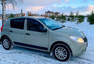 Renault Sandero