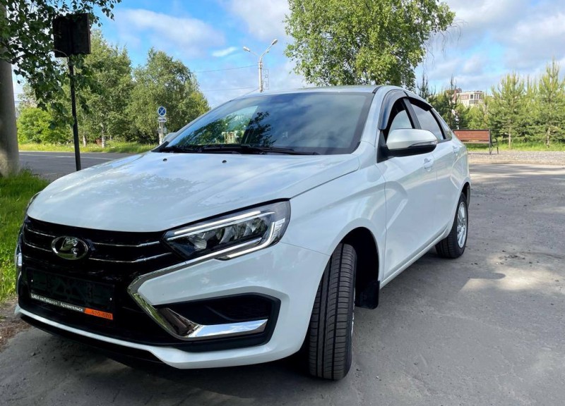 Lada Vesta