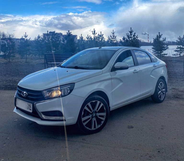 Lada Vesta