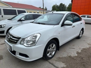Nissan Almera
